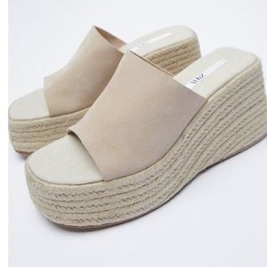 NWT ZARA SPLIT LEATHER JUTE WEDGE SHOES IN SIZE 6.5 fit more like a 7!
